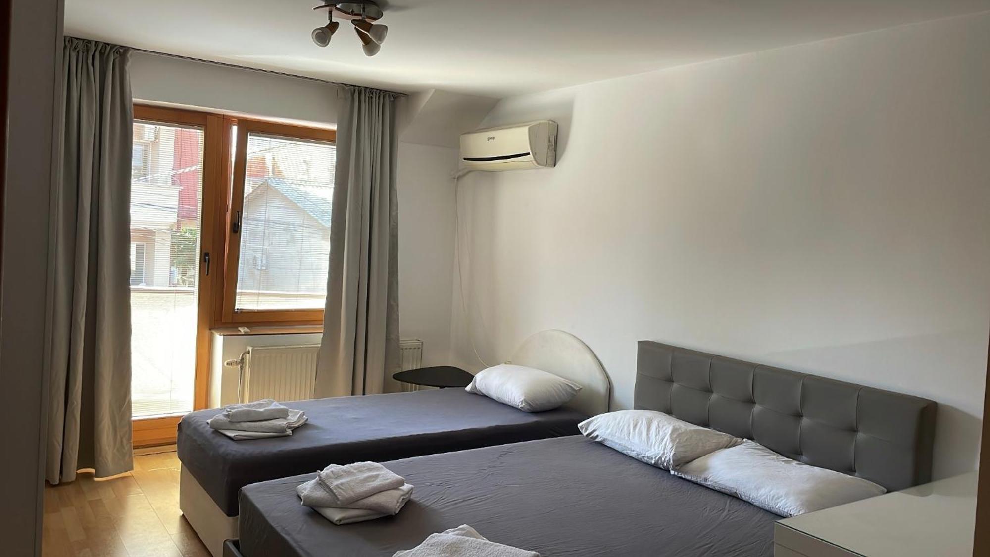 Bt Lux Apartment 2 Skopje Luaran gambar