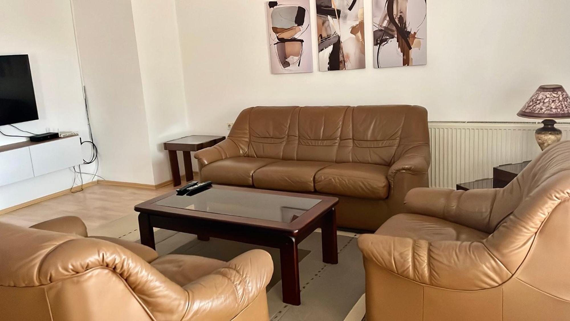 Bt Lux Apartment 2 Skopje Luaran gambar