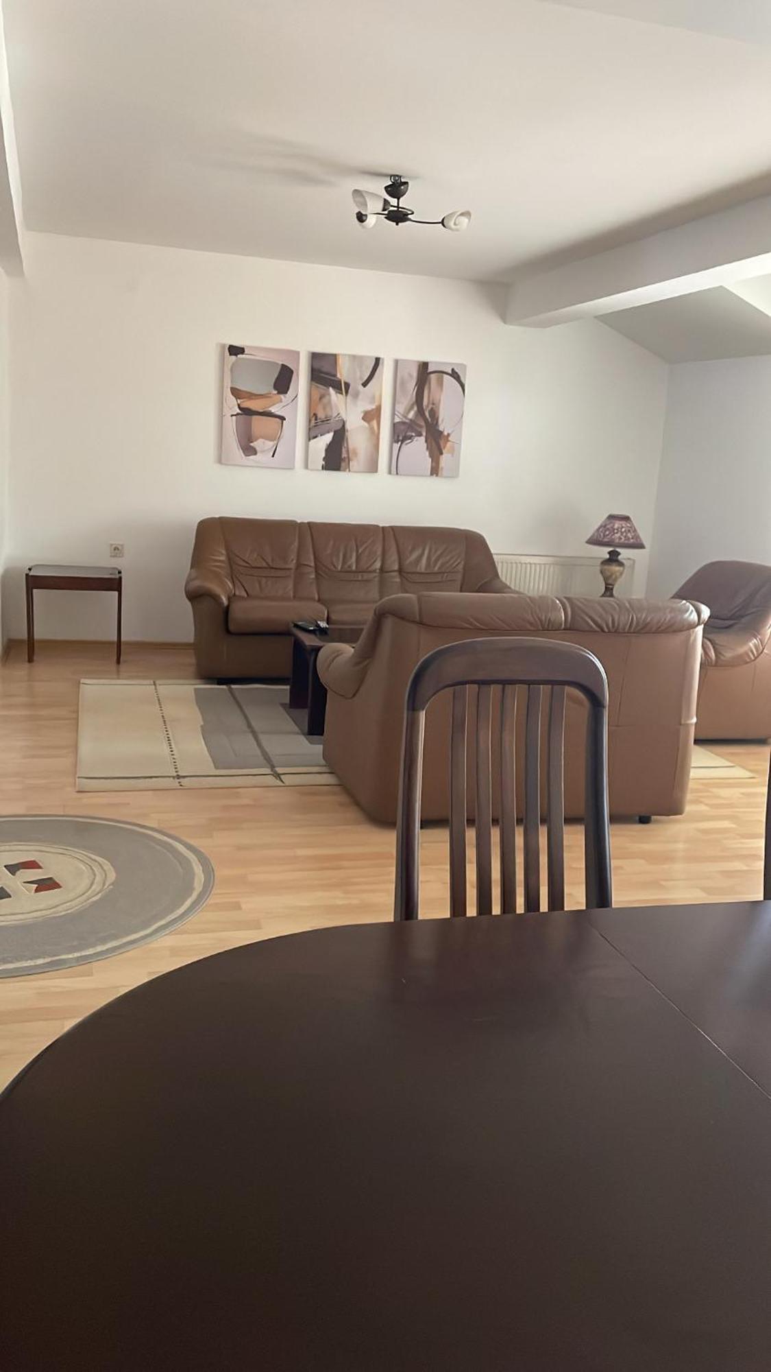 Bt Lux Apartment 2 Skopje Luaran gambar